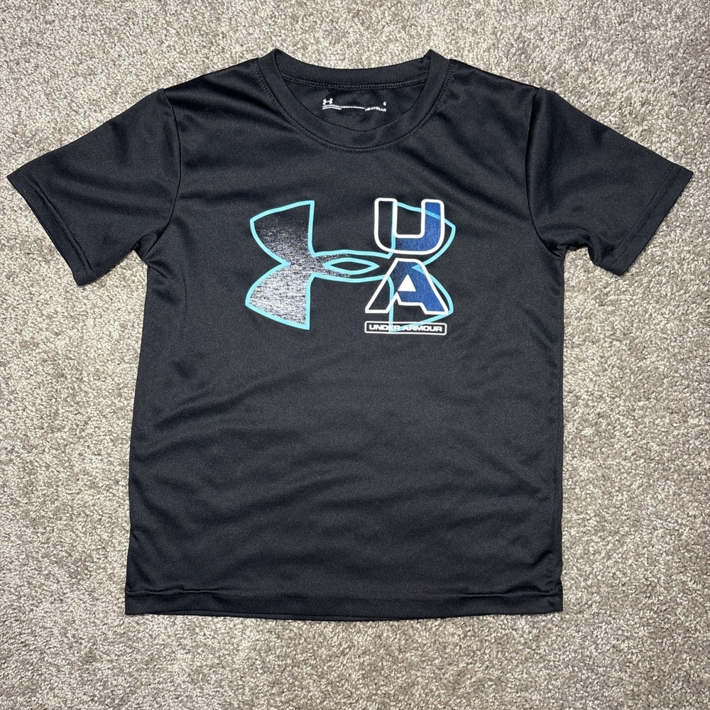 Under Armour Black Logo Tee Size Youth Small 6 youth boys.
